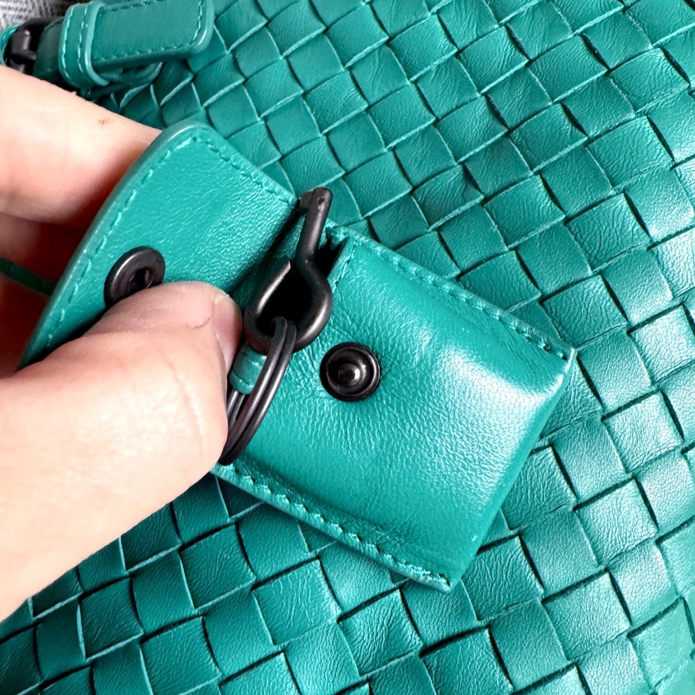 SOLD🎄Bottega Veneta montaigne teal green intrecciato satchel shoulder bag - Picture 10 of 15
